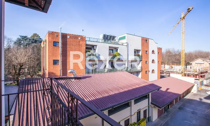 Rexer-Senago-Palazzo-depoca-ristrutturato-con-unit-frazionabili-Altro