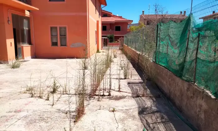 Rexer-Cabras-Ampio-appartamento-con-terreno-edificabile-e-ingresso-indipendente-Cabras-OR-Altro