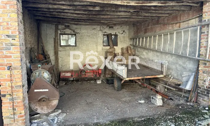 Rexer-Sacile-RUSTICO-COMPLETAMENTE-DA-RISTRUTTURARE-Altro