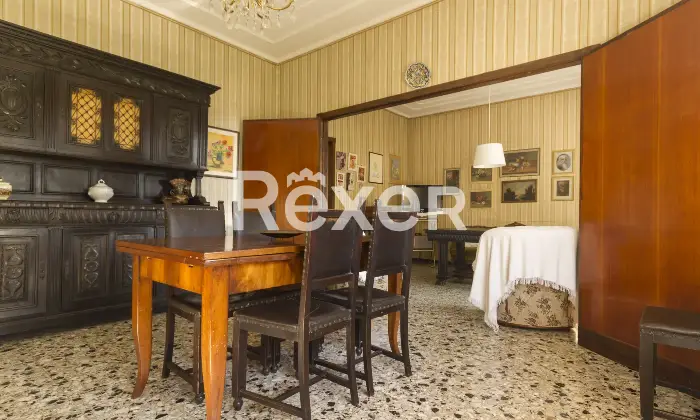 Rexer-Grazzano-Badoglio-Villa-indipendente-di-ampia-metratura-con-giardino-e-frutteto-Altro