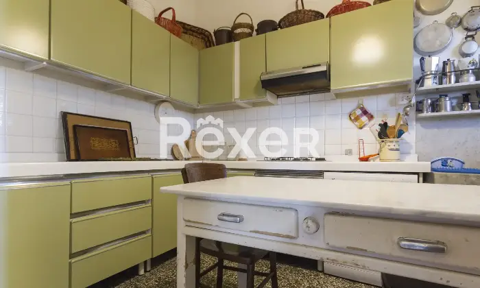 Rexer-Grazzano-Badoglio-Villa-indipendente-di-ampia-metratura-con-giardino-e-frutteto-Altro