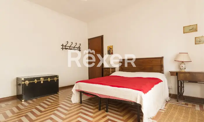 Rexer-Grazzano-Badoglio-Villa-indipendente-di-ampia-metratura-con-giardino-e-frutteto-Altro