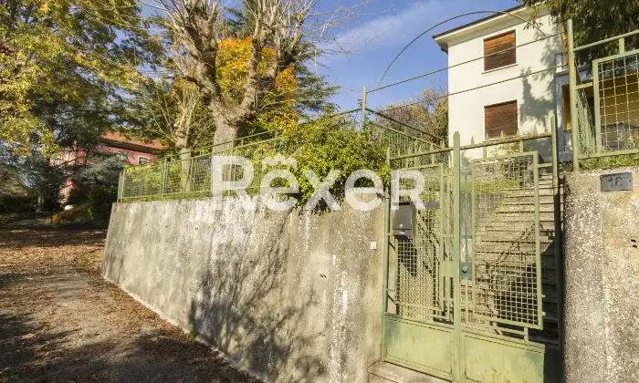 Rexer-Grazzano-Badoglio-Villa-indipendente-di-ampia-metratura-con-giardino-e-frutteto-Altro