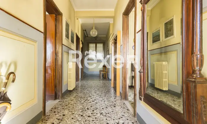 Rexer-Grazzano-Badoglio-Villa-indipendente-di-ampia-metratura-con-giardino-e-frutteto-Altro