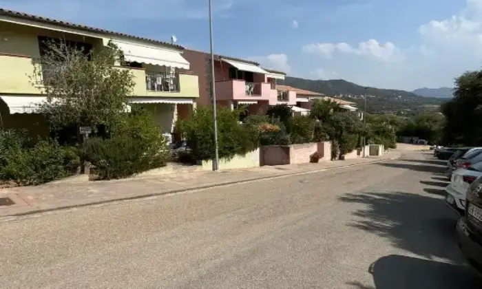 Rexer-Badesi-Bilocale-in-vendita-in-Via-Ugo-Foscolo-a-BadesiSassari-Altro