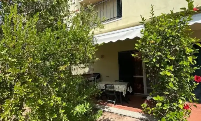 Rexer-Badesi-Bilocale-in-vendita-in-Via-Ugo-Foscolo-a-BadesiSassari-Altro