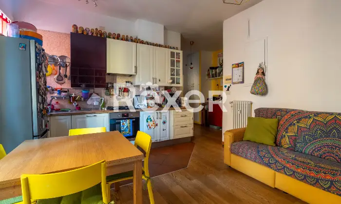 Rexer-Bologna-Appartamento-con-balconi-e-cantina-Altro