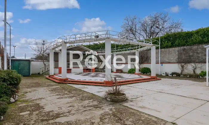 Rexer-Borgo-San-Giacomo-Locale-commerciale-Sala-da-ballo-con-spazio-estivo-e-parcheggio-privato-Altro