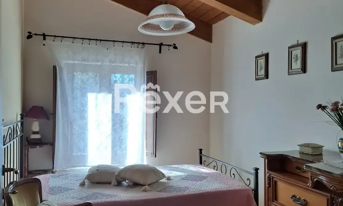 Rexer-Rocchetta-a-Volturno-Porzione-di-casa-indipendente-su-tre-livelli-con-giardino-privato-a-Rocchetta-a-Volturno-Altro