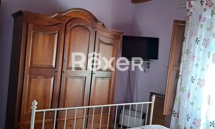 Rexer-Rocchetta-a-Volturno-Porzione-di-casa-indipendente-su-tre-livelli-con-giardino-privato-a-Rocchetta-a-Volturno-Altro