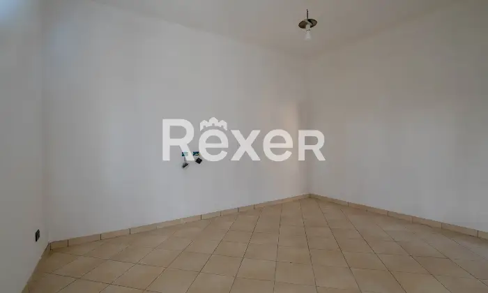 Rexer-Marzabotto-Luminoso-trilocale-in-zona-tranquilla-Altro