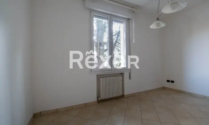 Rexer-Marzabotto-Luminoso-trilocale-in-zona-tranquilla-Altro