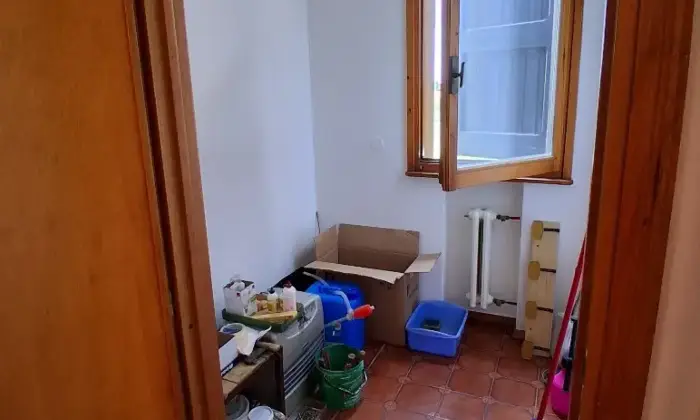 Rexer-Serramazzoni-Ampio-trilocale-con-doppi-balconi-garage-e-cantina-Via-Giardini-Sud-Serramazzoni-Altro