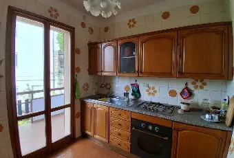 Rexer-Serramazzoni-Ampio-trilocale-con-doppi-balconi-garage-e-cantina-Via-Giardini-Sud-Serramazzoni-Altro
