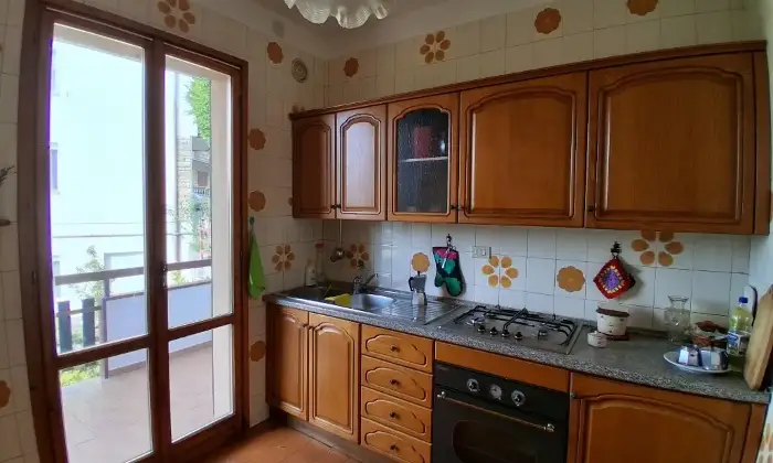 Rexer-Serramazzoni-Ampio-trilocale-con-doppi-balconi-garage-e-cantina-Via-Giardini-Sud-Serramazzoni-Altro