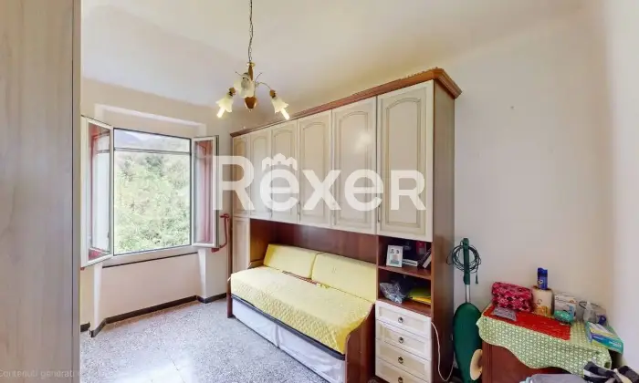 Rexer-Neirone-Ultimo-piano-in-Trifamiliare-con-terrazza-e-ampio-terreno-Altro