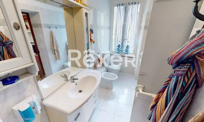 Rexer-Neirone-Ultimo-piano-in-Trifamiliare-con-terrazza-e-ampio-terreno-Altro