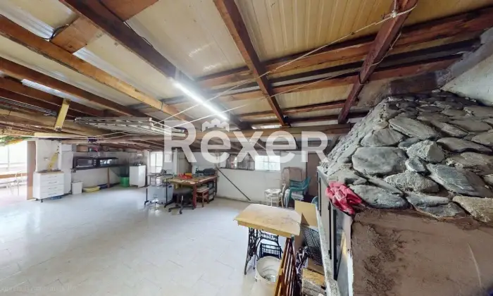 Rexer-Neirone-Ultimo-piano-in-Trifamiliare-con-terrazza-e-ampio-terreno-Altro