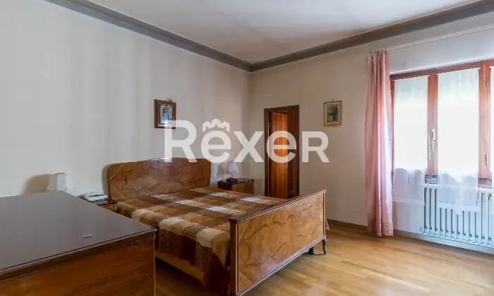 Rexer-Pratovecchio-Appartamento-in-centro-con-garage-Altro