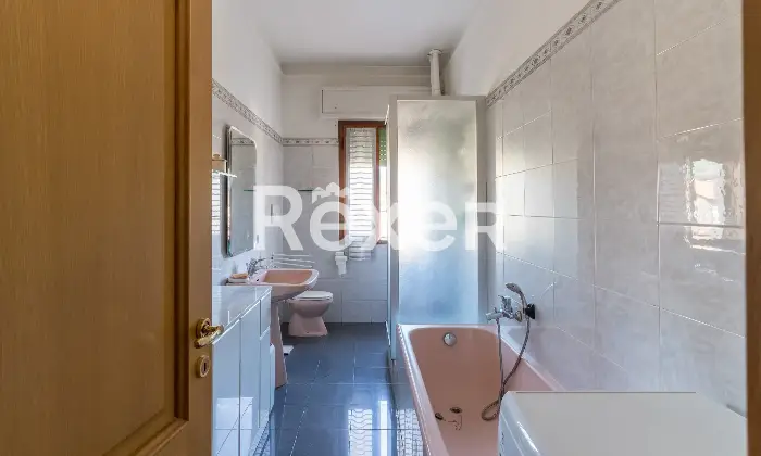 Rexer-Pratovecchio-Appartamento-in-centro-con-garage-Altro