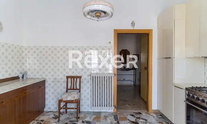 Rexer-Pratovecchio-Appartamento-in-centro-con-garage-Altro
