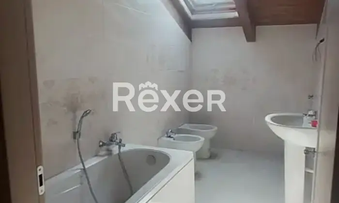 Rexer-Sarno-Intera-propriet-in-vendita-Via-Roma-Sarno-SA-Altro