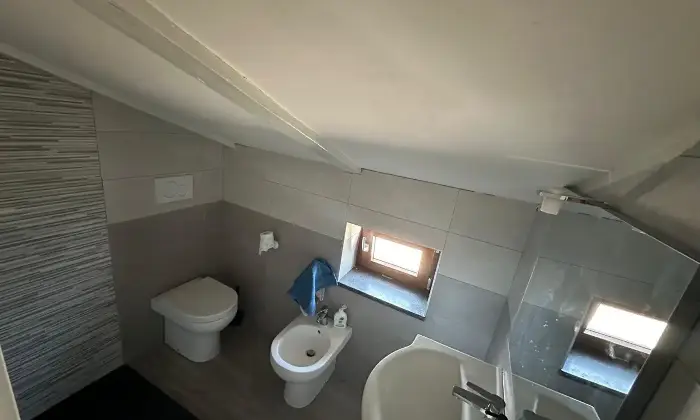 Rexer-Tramonti-Attico-panoramico-in-Costiera-Amalfitana-appena-ristrutturato-con-rendita-immediata-Bagno