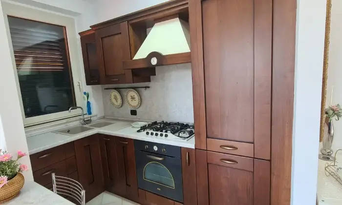 Rexer-Cupra-Marittima-Splendido-appartamento-Cupra-Marittima-Cucina