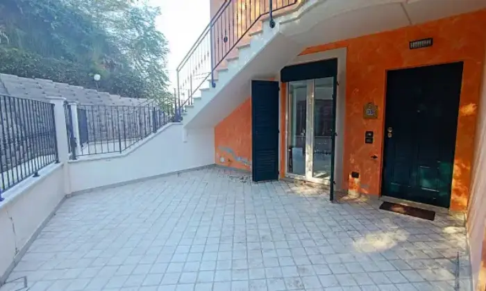 Rexer-Cupra-Marittima-Splendido-appartamento-Cupra-Marittima-Terrazzo