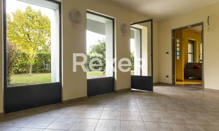 Rexer-Grugliasco-TRILOCALE-CON-GIARDINO-Altro