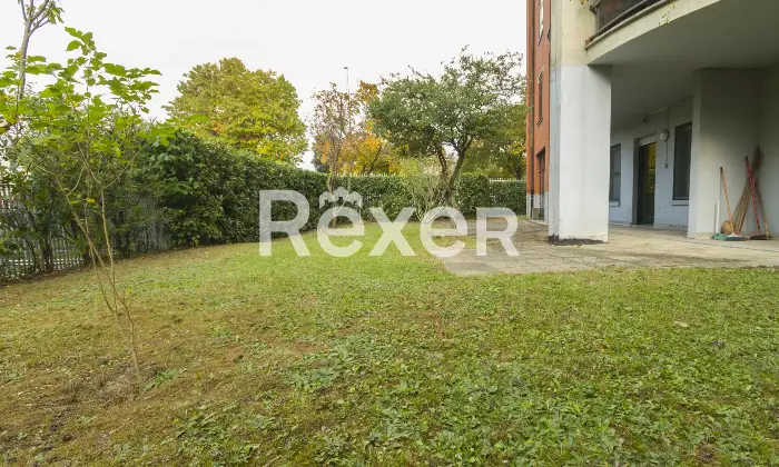 Rexer-Grugliasco-TRILOCALE-CON-GIARDINO-Altro