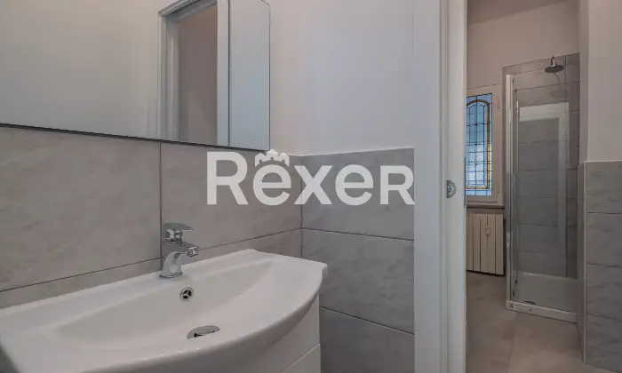 Rexer-Roma-Grazioso-piano-terra-ristrutturato-Altro