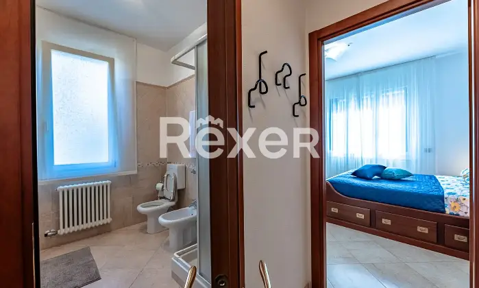 Rexer-Pietra-Ligure-Panoramico-ultimo-piano-con-terrazzo-garage-e-cantina-Altro