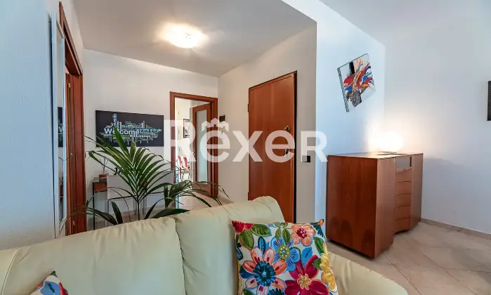 Rexer-Pietra-Ligure-Panoramico-ultimo-piano-con-terrazzo-garage-e-cantina-Altro