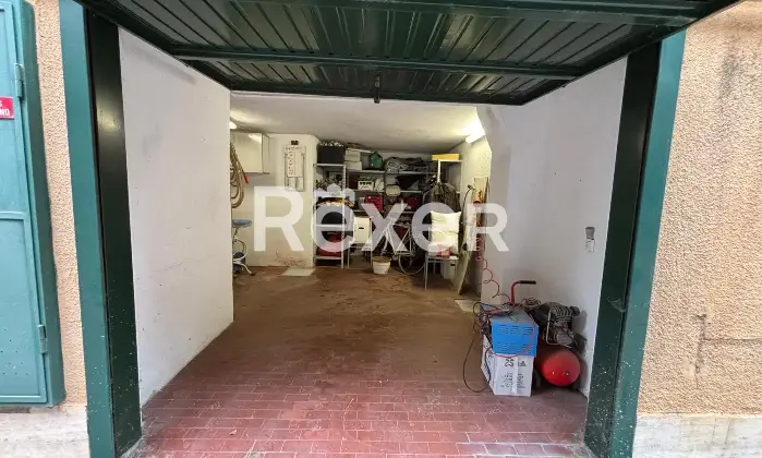 Rexer-Pietra-Ligure-Panoramico-ultimo-piano-con-terrazzo-garage-e-cantina-Altro