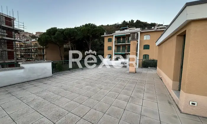Rexer-Pietra-Ligure-Panoramico-ultimo-piano-con-terrazzo-garage-e-cantina-Altro