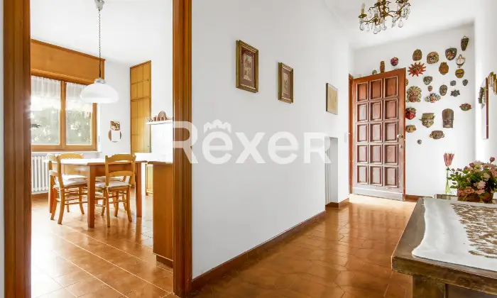Rexer-BALDISSERO-TORINESE-Villa-indipendente-con-ampio-giardino-vista-panoramica-e-box-auto-Altro