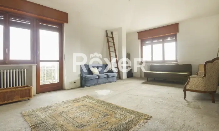 Rexer-BALDISSERO-TORINESE-Villa-indipendente-con-ampio-giardino-vista-panoramica-e-box-auto-Altro
