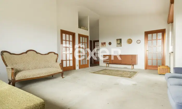 Rexer-BALDISSERO-TORINESE-Villa-indipendente-con-ampio-giardino-vista-panoramica-e-box-auto-Altro