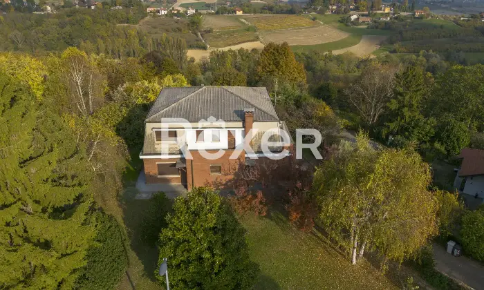 Rexer-BALDISSERO-TORINESE-Villa-indipendente-con-ampio-giardino-vista-panoramica-e-box-auto-Altro