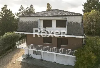 Rexer-BALDISSERO-TORINESE-Villa-indipendente-con-ampio-giardino-vista-panoramica-e-box-auto-Altro