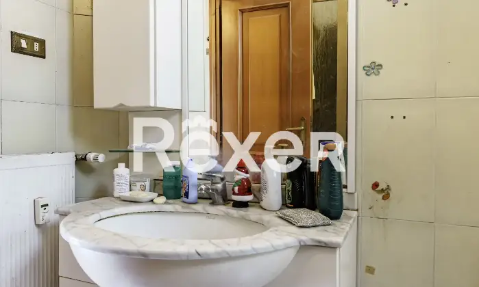 Rexer-Genova-Unico-appartamento-di-grande-metratura-in-Corso-Sardegna-piano-alto-Altro