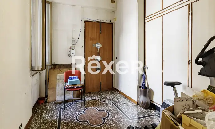 Rexer-Genova-Unico-appartamento-di-grande-metratura-in-Corso-Sardegna-piano-alto-Altro