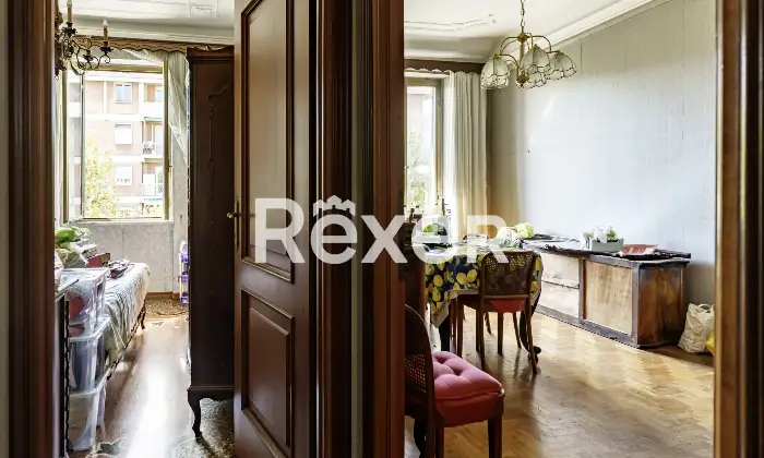 Rexer-Genova-Unico-appartamento-di-grande-metratura-in-Corso-Sardegna-piano-alto-Altro