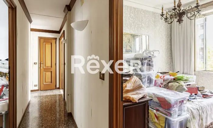 Rexer-Genova-Unico-appartamento-di-grande-metratura-in-Corso-Sardegna-piano-alto-Altro