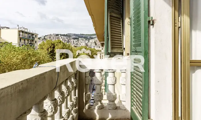 Rexer-Genova-Unico-appartamento-di-grande-metratura-in-Corso-Sardegna-piano-alto-Altro