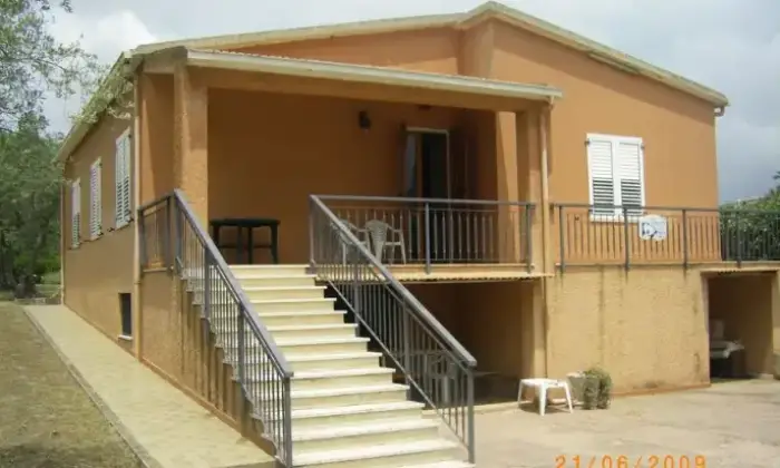 Rexer-Sassari-Casa-con-ampio-terreno-olivetato-Zona-Li-Buttangari-Sassari-Altro
