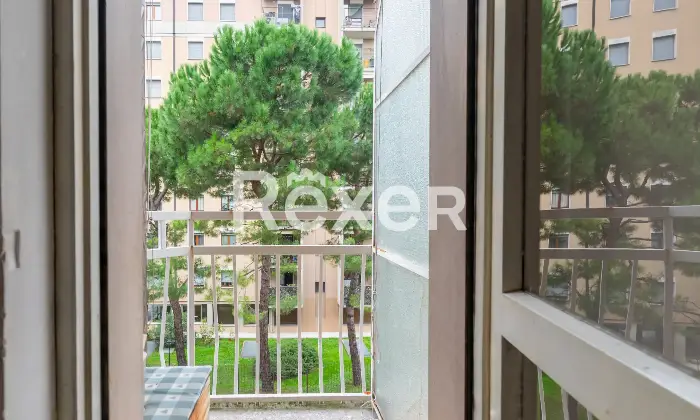 Rexer-Milano-Luminoso-trilocale-con-cucina-abitabile-e-doppi-balconi-a-Milano-Altro