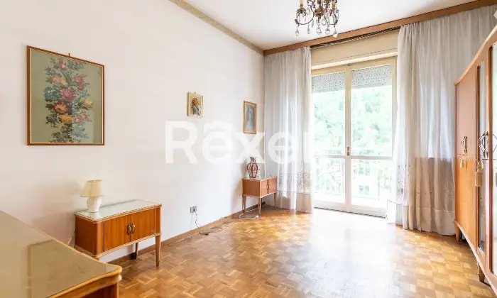 Rexer-Milano-Luminoso-trilocale-con-cucina-abitabile-e-doppi-balconi-a-Milano-Altro