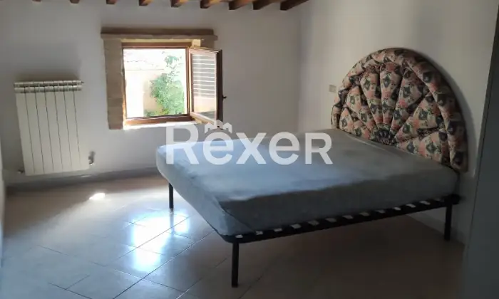 Rexer-Torrenieri-Terratetto-indipendente-nel-centro-storico-di-Torrenieri-Montalcino-Altro